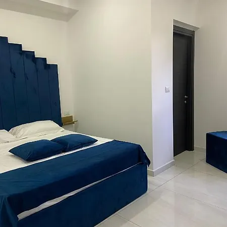 Luxury Licola