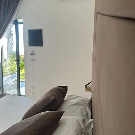Hotel Luxury 3*