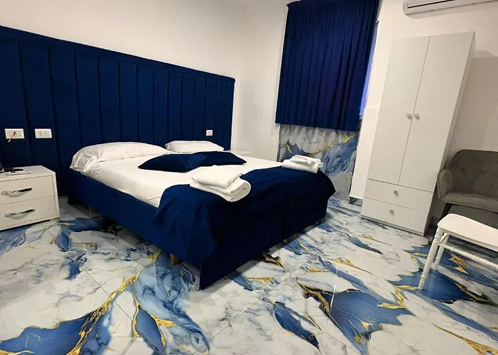 Luxury 3* 里克拉